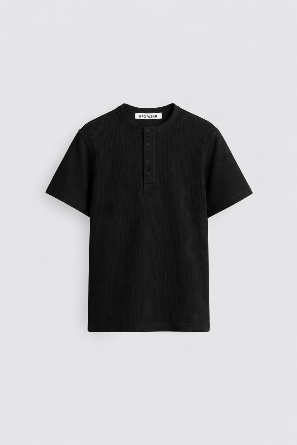 Düğmeli Yaka T-shirt